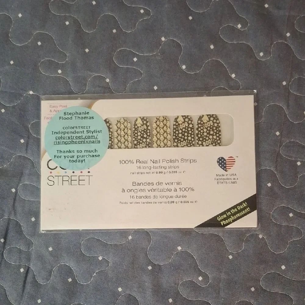 Color Street Here For The Boos Glow-In-The-Dark Nail Strips